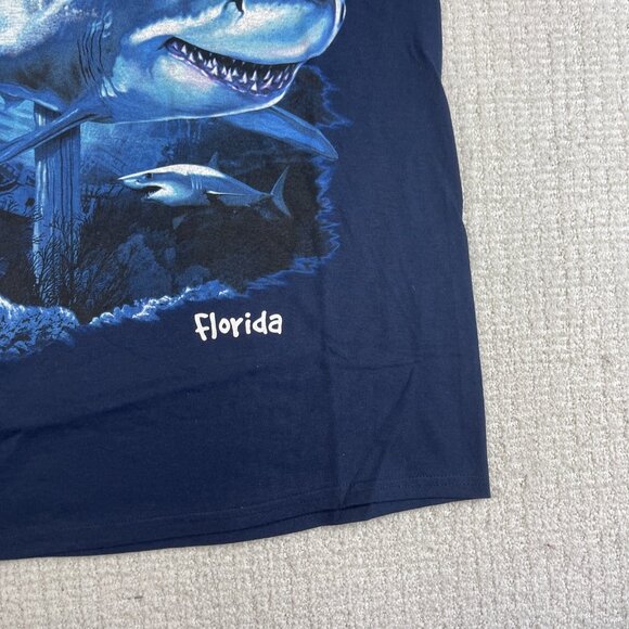 Vintage Sharks Ocean Oversize Print Graphic Blue T-Shirt Mens M VTG - Picture 5 of 16